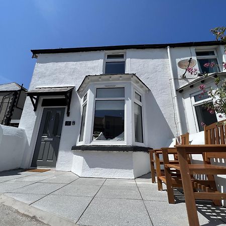 2 Edward Street Villa Llandudno Buitenkant foto